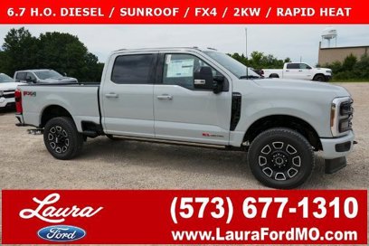 New 2025 Ford F350 Platinum w/ FX4 Off-Road Package