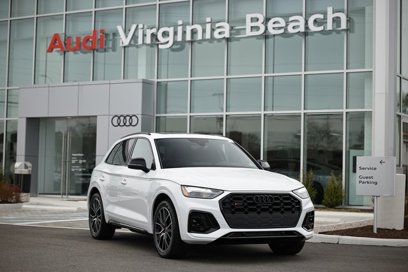 New 2025 Audi SQ5 Premium Plus