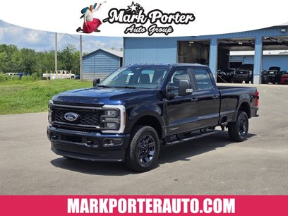 New 2025 Ford F250 4x4 Crew Cab Super Duty