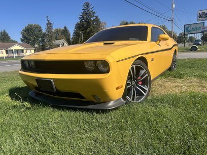 Used 2012 Dodge Challenger SRT8 Yellow Jacket w/ Premium Sound Group