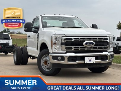New 2025 Ford F350 XL w/ XL Chrome Package