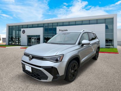 New 2025 Volkswagen Taos SE
