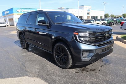 New 2025 Ford Expedition Max Platinum w/ Stealth Appearance Package