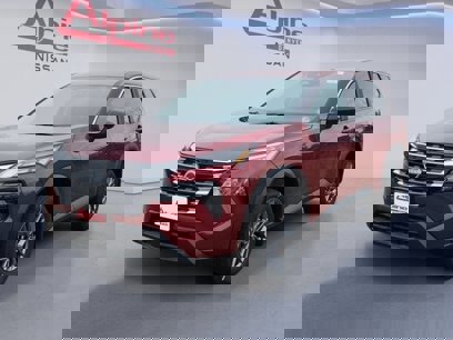 New 2025 Nissan Rogue S