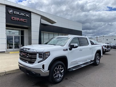 New 2025 GMC Sierra 1500 SLT w/ SLT Premium Package