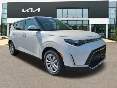 New 2025 Kia Soul LX