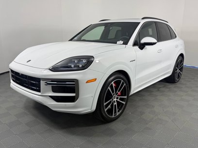 New 2025 Porsche Cayenne Turbo