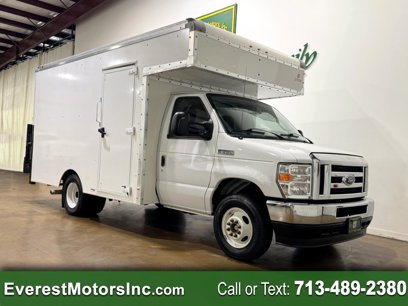 Used 2022 Ford E-350 and Econoline 350 Super Duty w/ Power Windows & Locks Group
