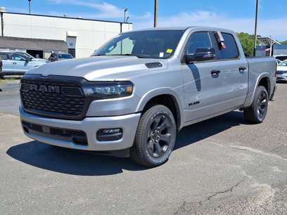 New 2025 RAM 1500 4x4 Crew Cab