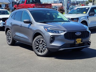New 2025 Ford Escape SE