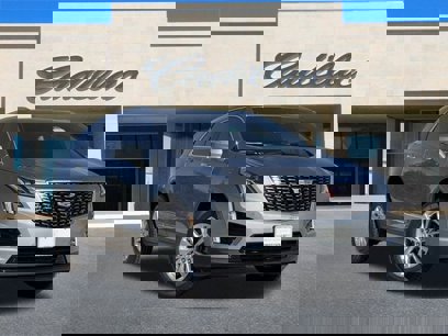 New 2025 Cadillac XT5 Luxury