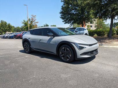 New 2025 Kia EV6 Light w/ Light LR Technology Package