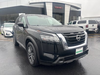 Used 2022 Nissan Pathfinder SV