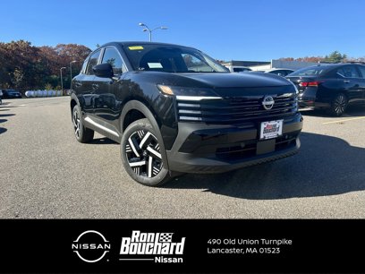 New 2025 Nissan Kicks SV w/ Charging Package