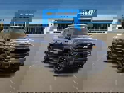 New 2025 Chevrolet Silverado EV LT