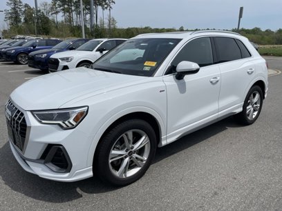 Certified 2024 Audi Q3 2.0T Premium w/ Convenience Package