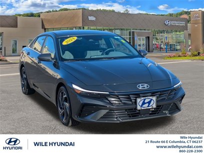 Certified 2024 Hyundai Elantra SEL w/ Convenience Package