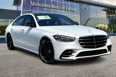 New 2025 Mercedes-Benz S 580e 4MATIC Sedan