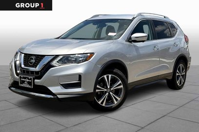 Used 2019 Nissan Rogue SV w/ Premium Package