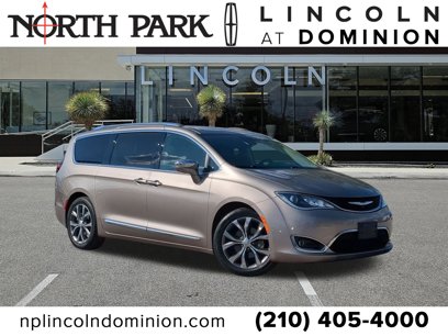 Used 2018 Chrysler Pacifica Limited w/ Tire & Wheel Group