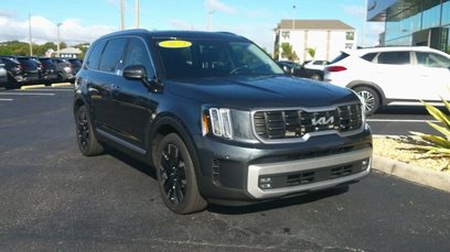 Used 2023 Kia Telluride SX