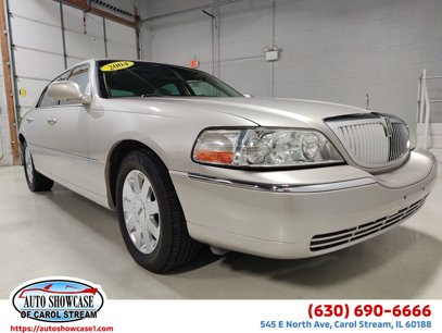 Used 2004 Lincoln Town Car Ultimate