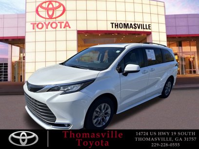 Used 2023 Toyota Sienna XLE