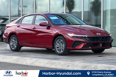 New 2025 Hyundai Elantra Blue