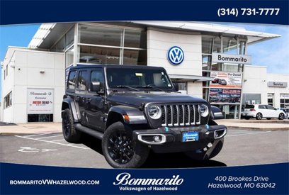 Used 2022 Jeep Wrangler Unlimited Sahara w/ Cold Weather Group