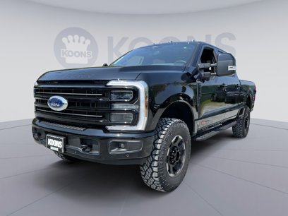 New 2025 Ford F250 Platinum w/ Tremor Off-Road Package