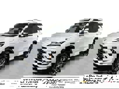 New 2025 Buick Enclave Preferred w/ Power Package