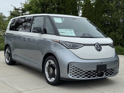 New 2025 Volkswagen ID. Buzz Pro S Plus