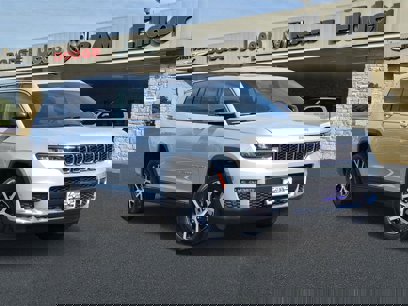New 2025 Jeep Grand Cherokee L Limited w/ Luxury Tech Group II