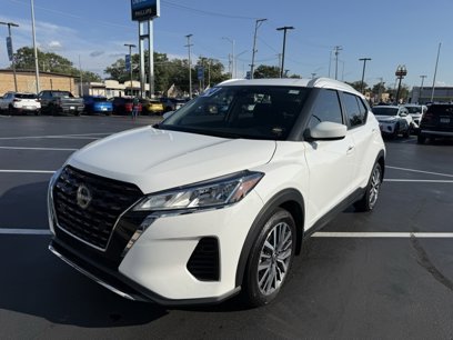 Used 2024 Nissan Kicks SV