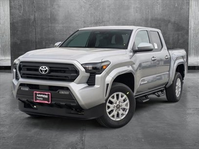 New 2025 Toyota Tacoma SR5