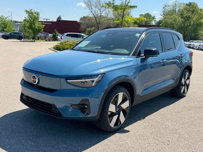 Certified 2024 Volvo XC40 B5 Ultimate