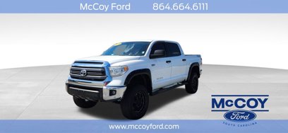 Used 2015 Toyota Tundra SR5 w/ SR5 Upgrade Package