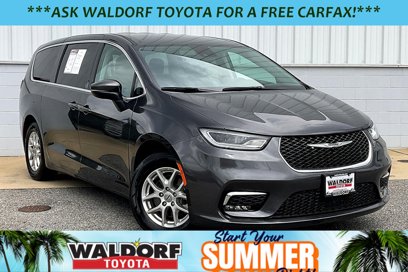 Used 2023 Chrysler Pacifica Touring-L