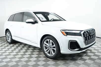 New 2025 Audi Q7 3.0T Prestige