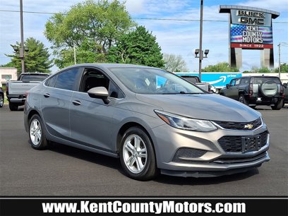 Used 2017 Chevrolet Cruze LT
