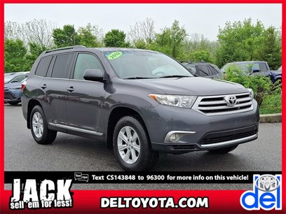 Used 2012 Toyota Highlander SE
