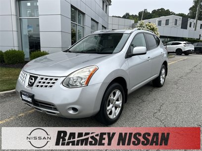 Used 2009 Nissan Rogue SL w/ Moonroof Pkg