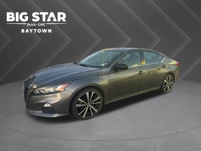 Used 2022 Nissan Altima 2.5 SR