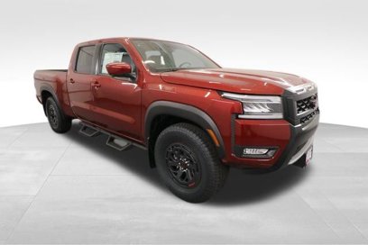 New 2025 Nissan Frontier PRO-4X w/ Pro Convenience Package