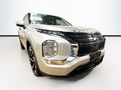 Used 2022 Mitsubishi Outlander ES