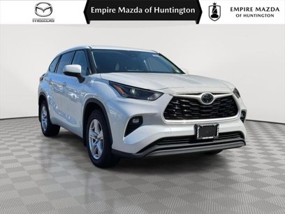Used 2022 Toyota Highlander LE
