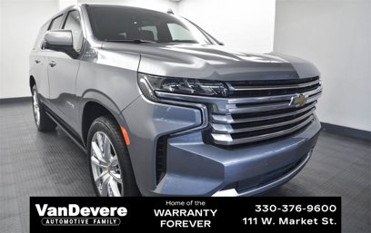Used 2022 Chevrolet Tahoe High Country w/ Premium Package 2