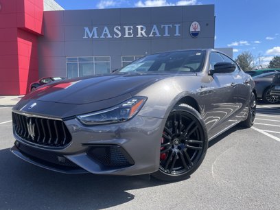New 2024 Maserati Ghibli Modena Q4