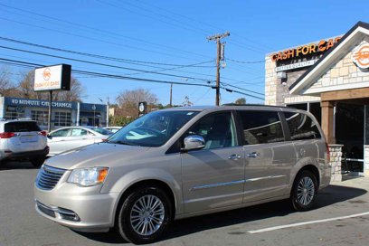 Used 2016 Chrysler Town & Country Touring-L