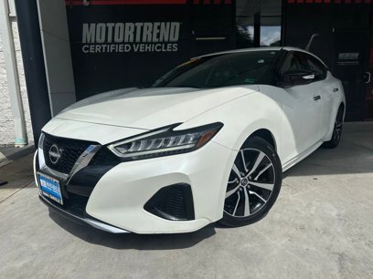 Used 2023 Nissan Maxima SV w/ Floor Mat Group